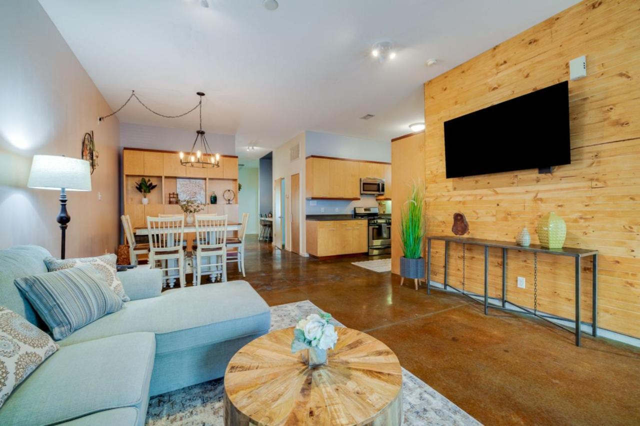 סוואנה Southern Charmer-Historic District Downtown-Front Porch-Walk Score 90!!-Private Parking-1 Minute To Forsyth Park מראה חיצוני תמונה
